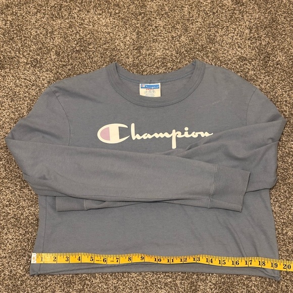 Champion Grey Crewneck Cropped Sweatshirt with Blue Logo Tag - Picture 7 of 9